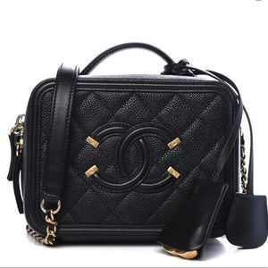 Chanel Caviar Quilted CC Filigree Vanity Case